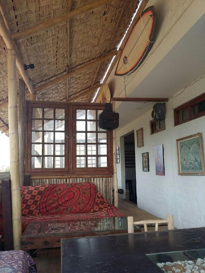 푼타 에르모사 Tio Richi Surfcamp 호스텔 외부 사진