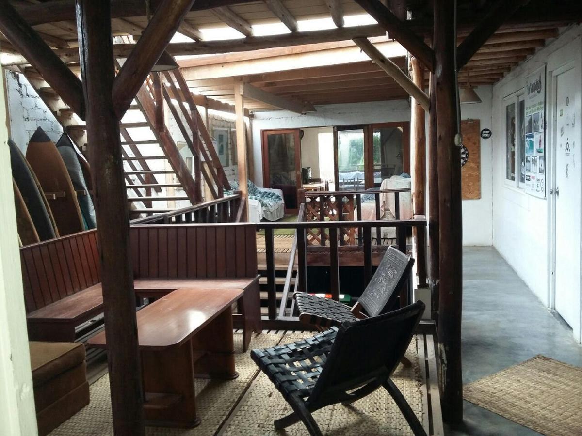 푼타 에르모사 Tio Richi Surfcamp 호스텔 외부 사진